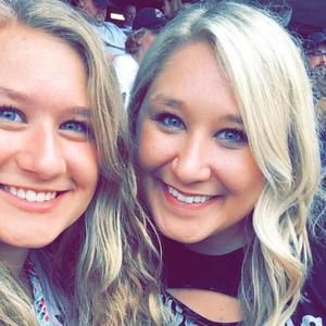 Meet your Posher, Hallie